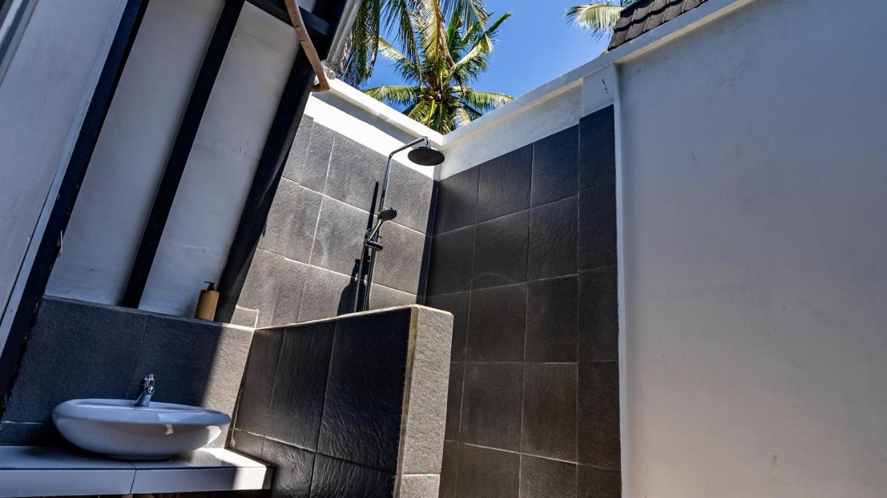 غيلي تراوانغان Sanctum Dive Bungalows With Private Pool المظهر الخارجي الصورة